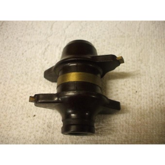 Ford V8--18 à 48  --( 415 )