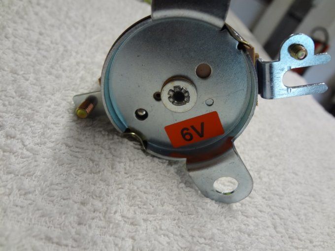 conjoncteur  disjoncteur  6 VOLTS